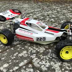 Buggy Kyosho Turbo Optima Mid Custom