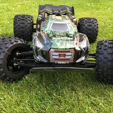 Bil Arrma Kraton BLX 6S V3 monstertruggy