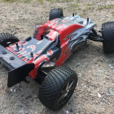 Bil Hpi trophy truggy 