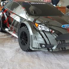 Bil Traxxas Fiesta ST Rally