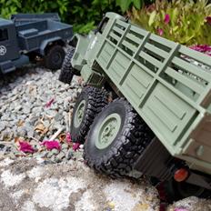 Lastbiler WPL Military Truck 1/16