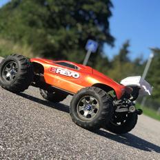 Off-Roader Traxxas e-revo