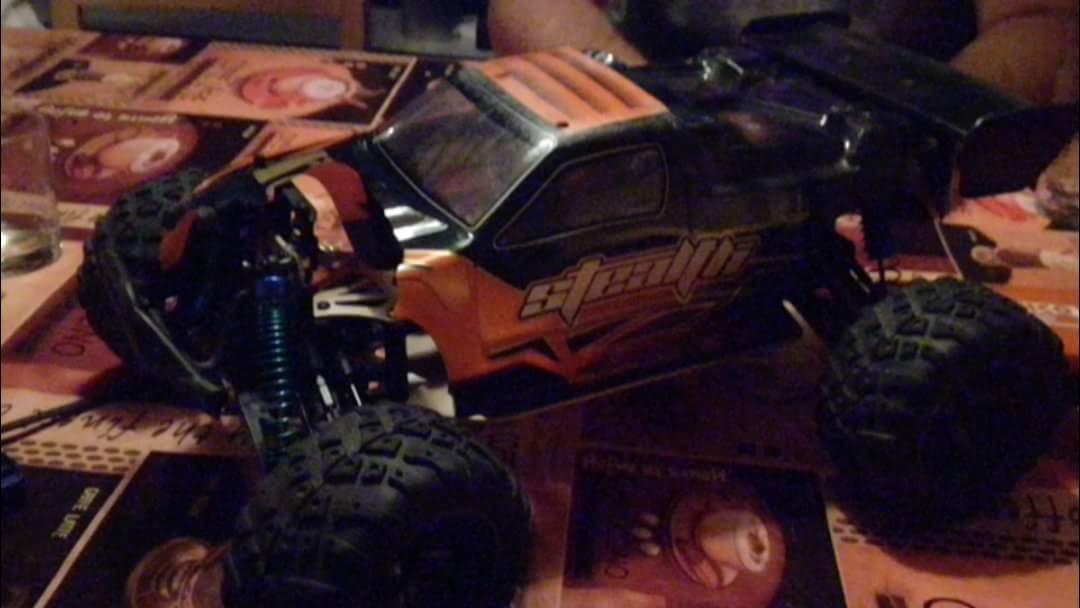 Bil Stealth X09 - efter et møde med en kantsten billede 8