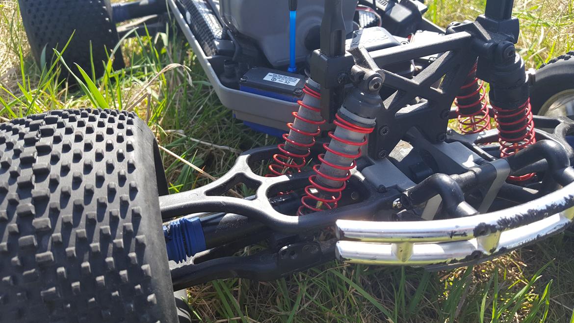 Off-Roader TRAXXAS E-MAXX billede 20