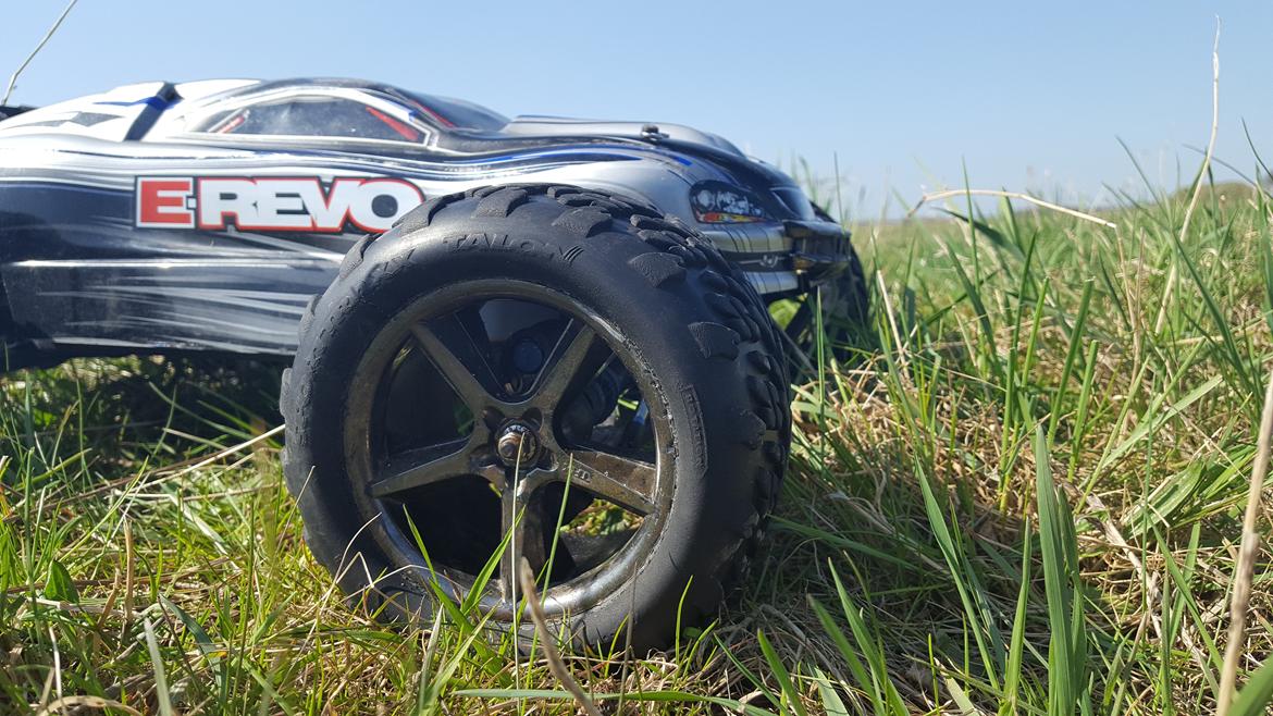 Bil TRAXXAS E-REVO 1/8 billede 7