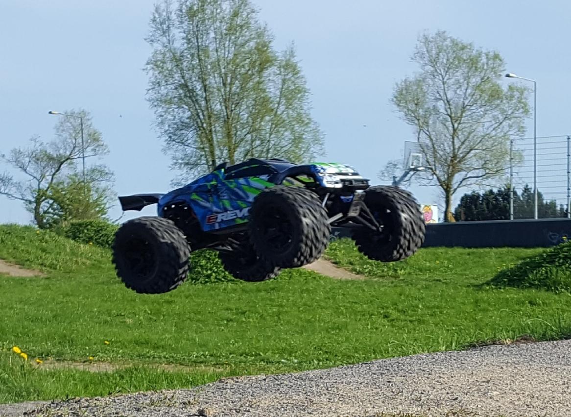 Off-Roader TRAXXAS E-REVO 2,0 1/8 billede 1