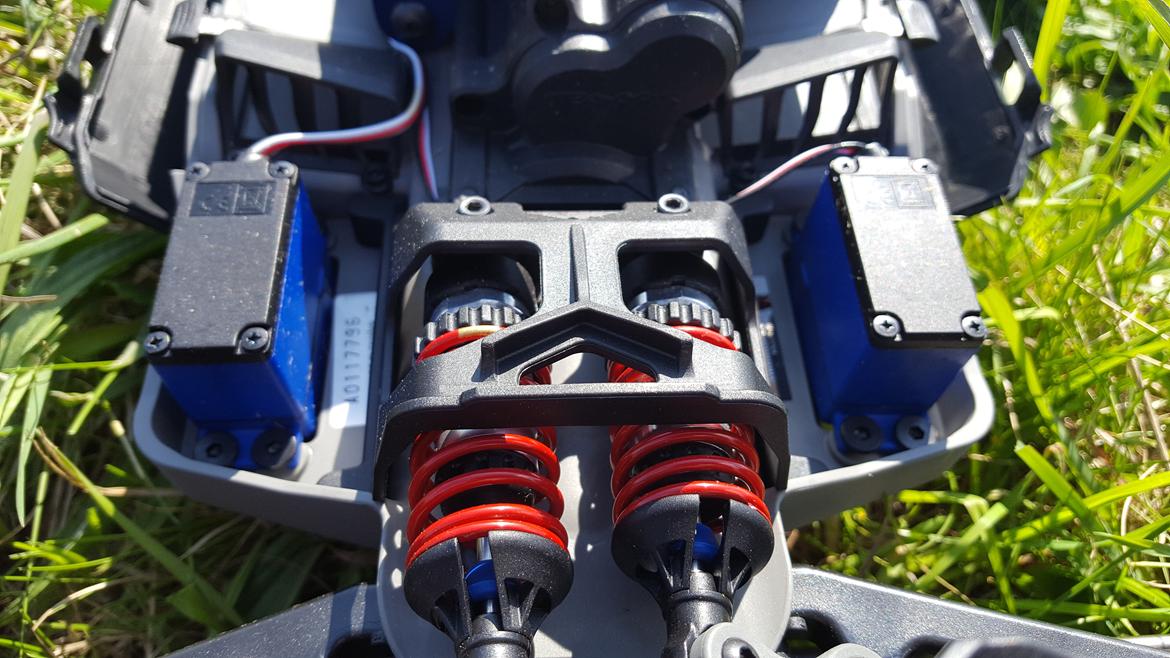 Off-Roader TRAXXAS E-REVO 2,0 1/8 billede 10