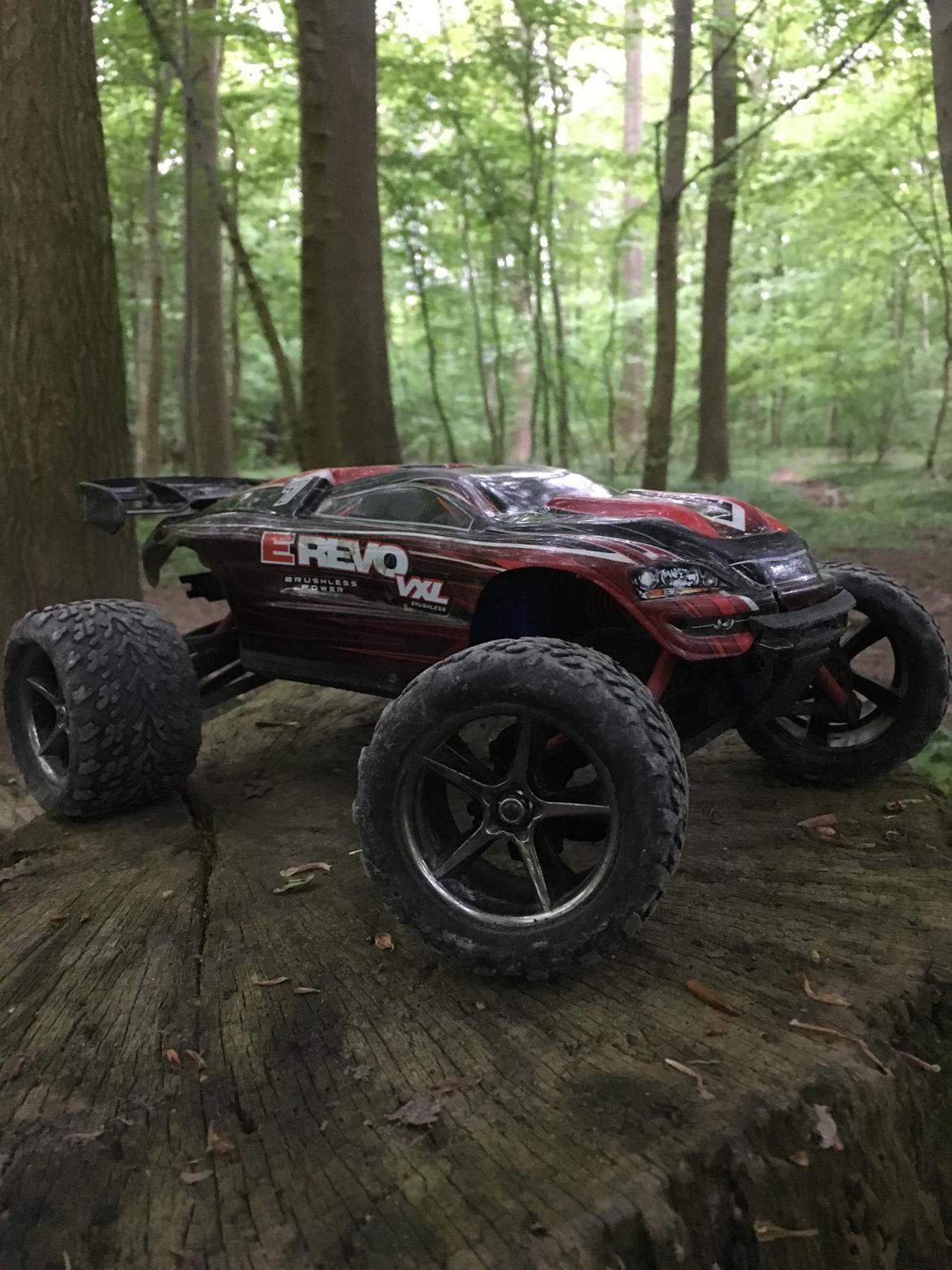 Bil Traxxas e-revo 1/16 vxl  billede 1