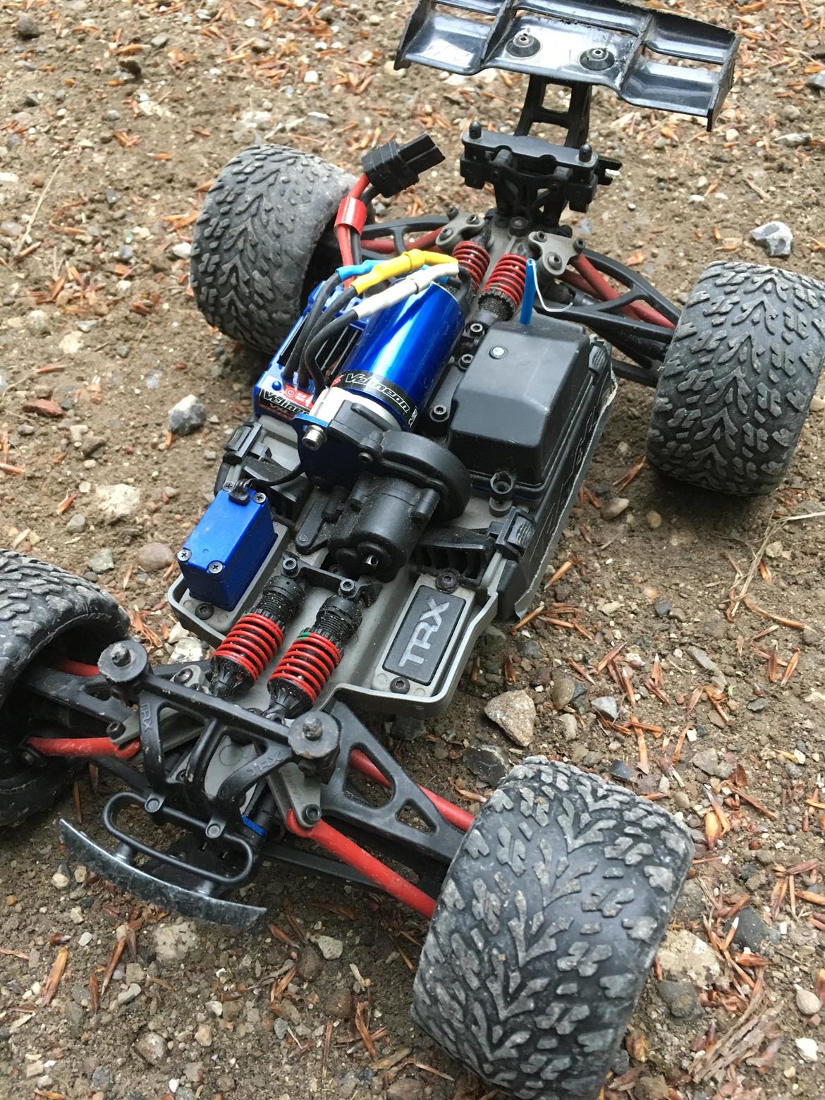 Bil Traxxas e-revo 1/16 vxl  billede 8