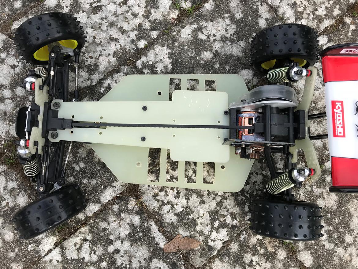 Buggy Kyosho Turbo Optima Mid Custom billede 8