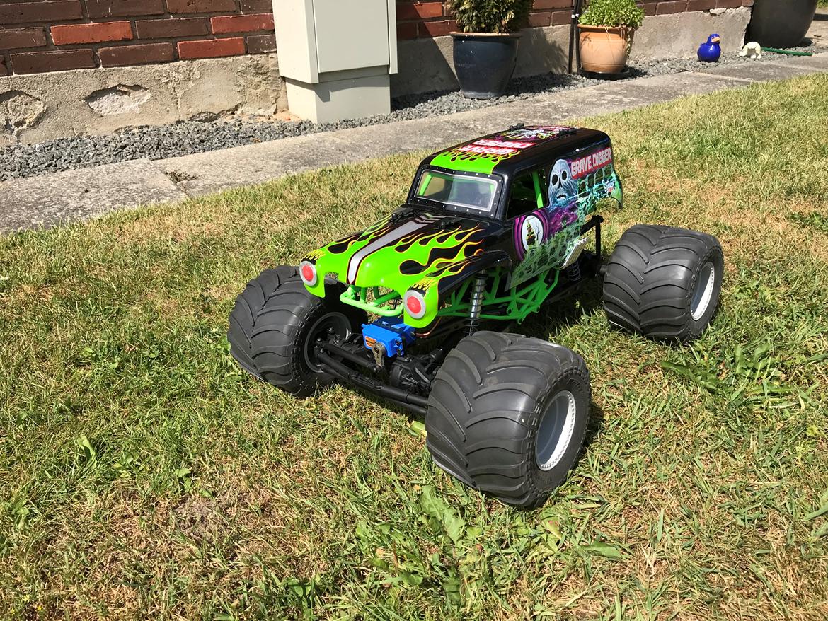 Off-Roader Axial SMT10™ Grave Digger  billede 1