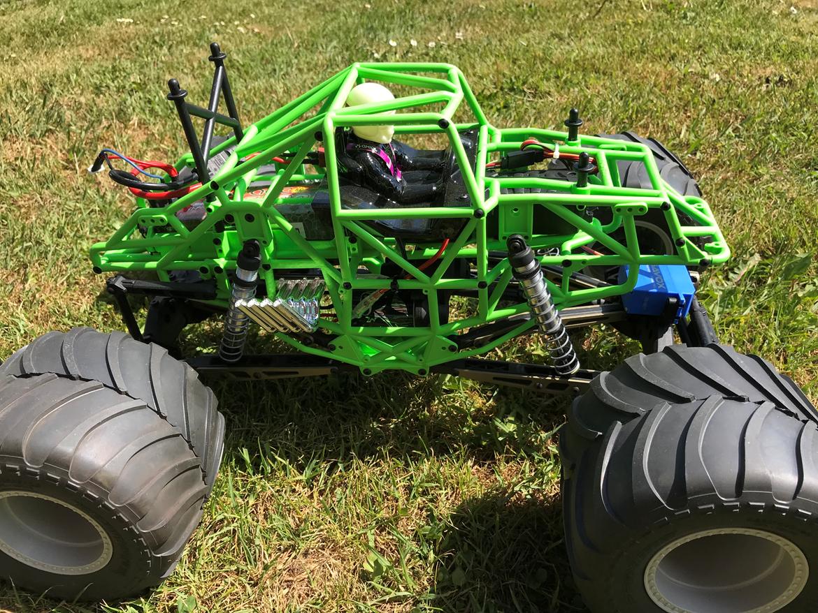 Off-Roader Axial SMT10™ Grave Digger  billede 4