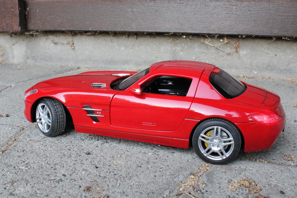 Bil Mercedes Benz SLS AMG billede 7