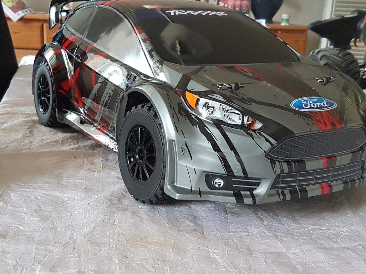 Bil Traxxas Fiesta ST Rally billede 2