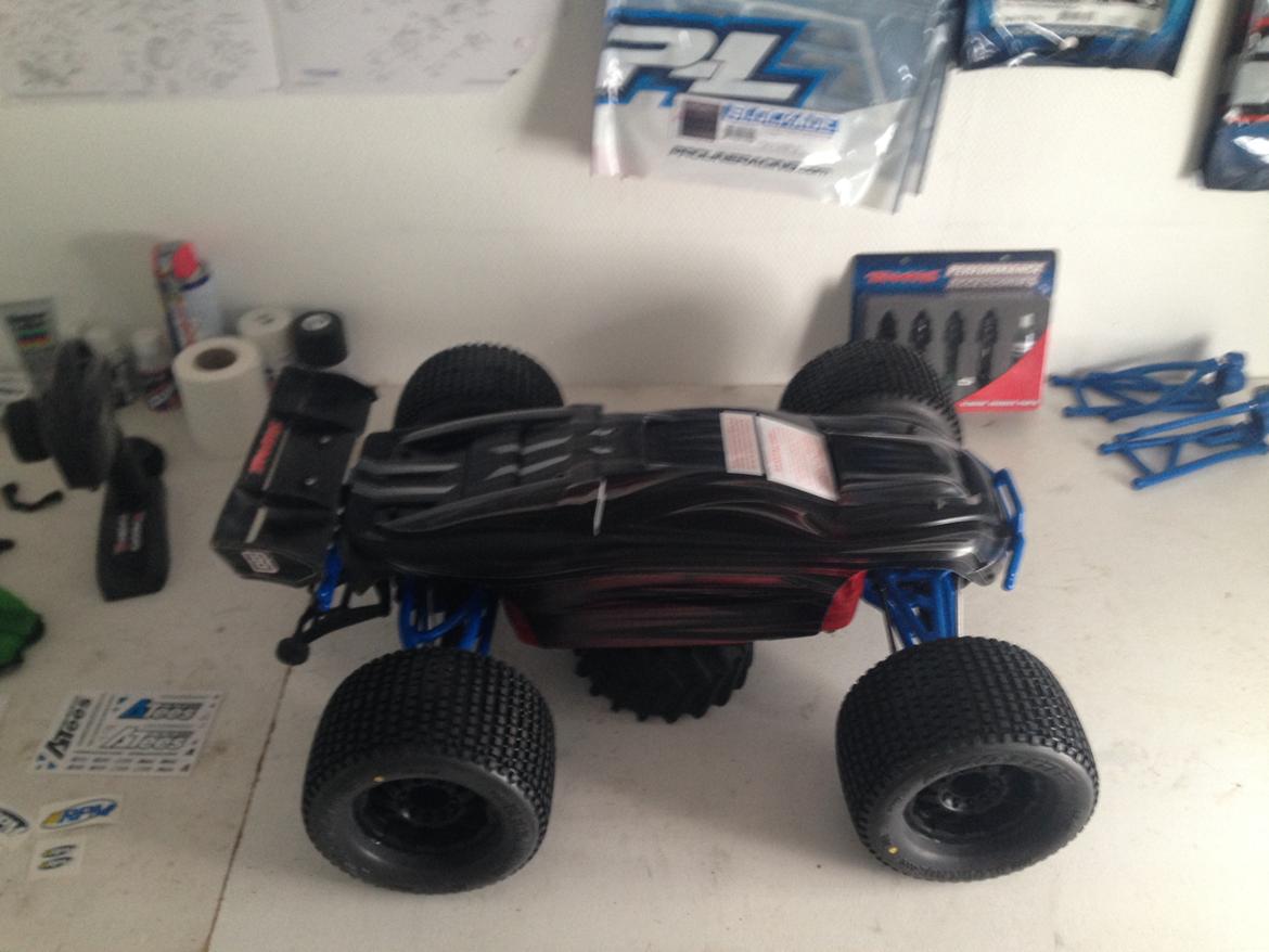 Bil Totalt Genemført E-revo Brushless billede 11