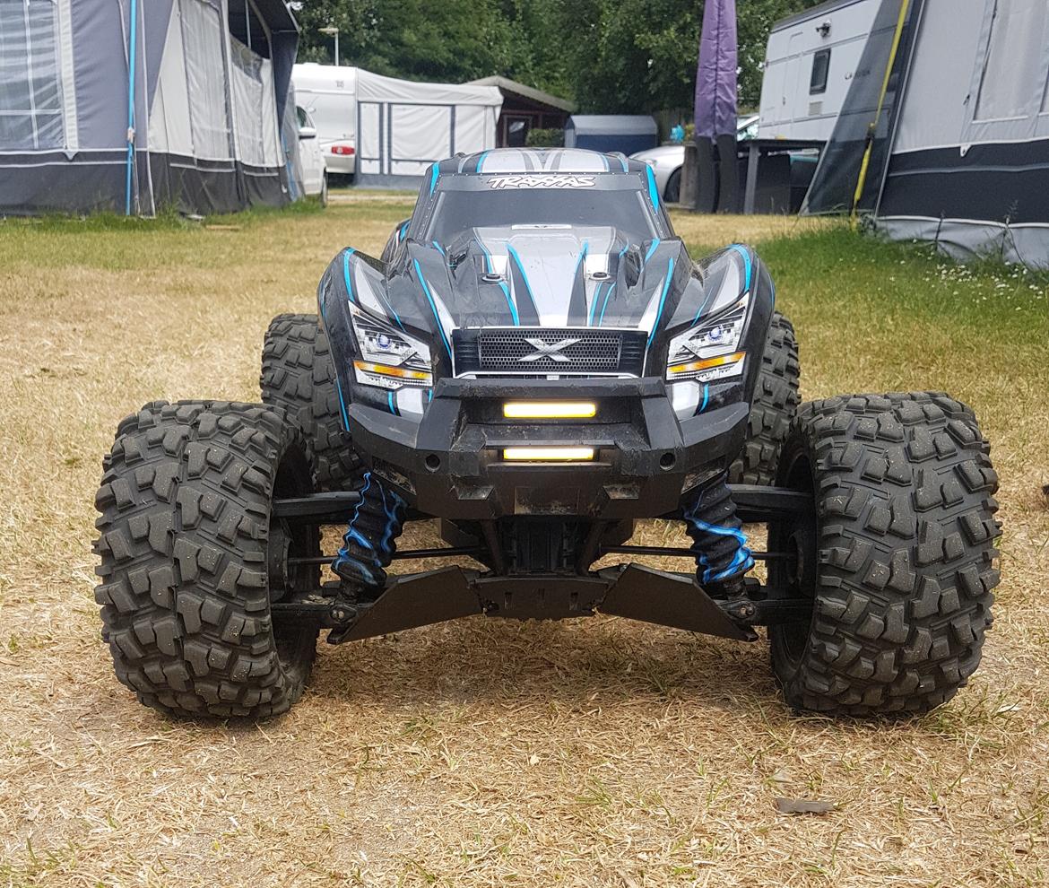 Bil traxxas x-maxx 8s billede 1