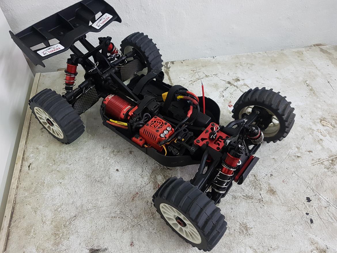 Buggy Arrma Typhon 6s BLX billede 2
