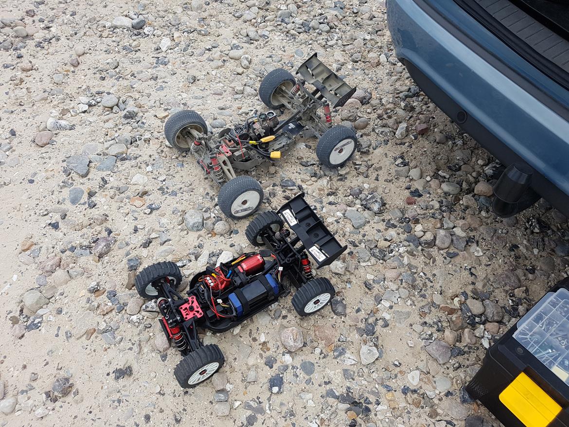 Buggy Arrma Typhon 6s BLX billede 4