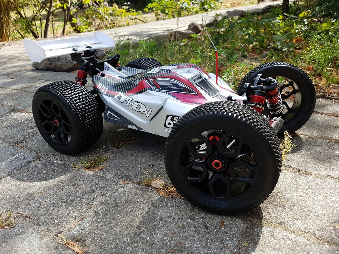 Buggy Arrma Typhon 6s BLX billede 17