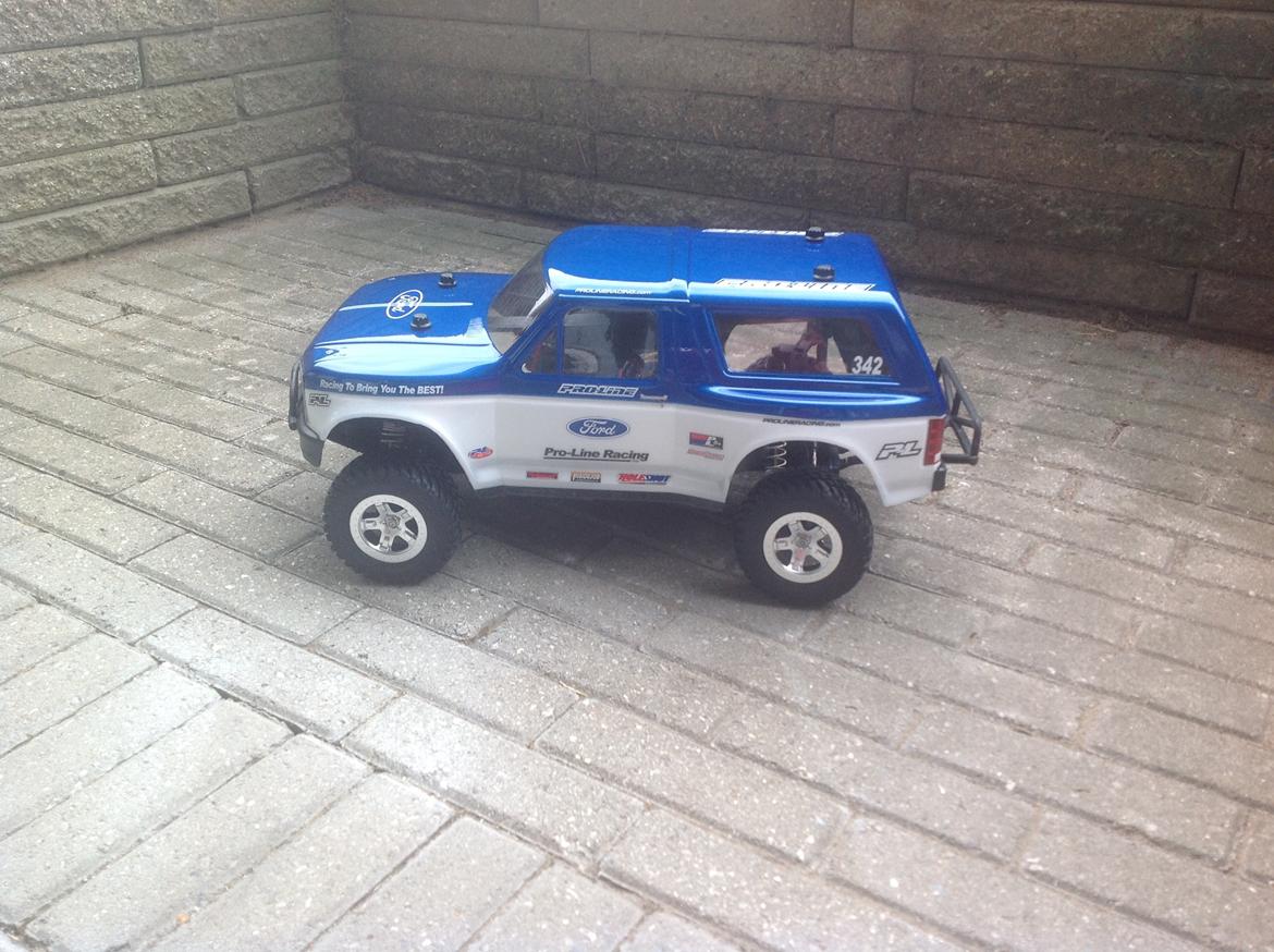 Bil Traxxas 1/10 4x4  SOLGT billede 1