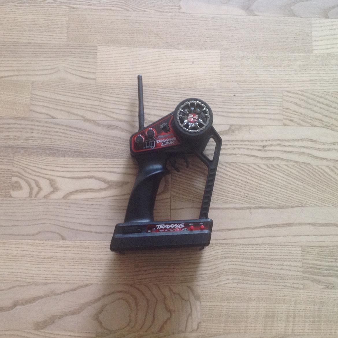 Bil Traxxas 1/10 4x4  SOLGT billede 18