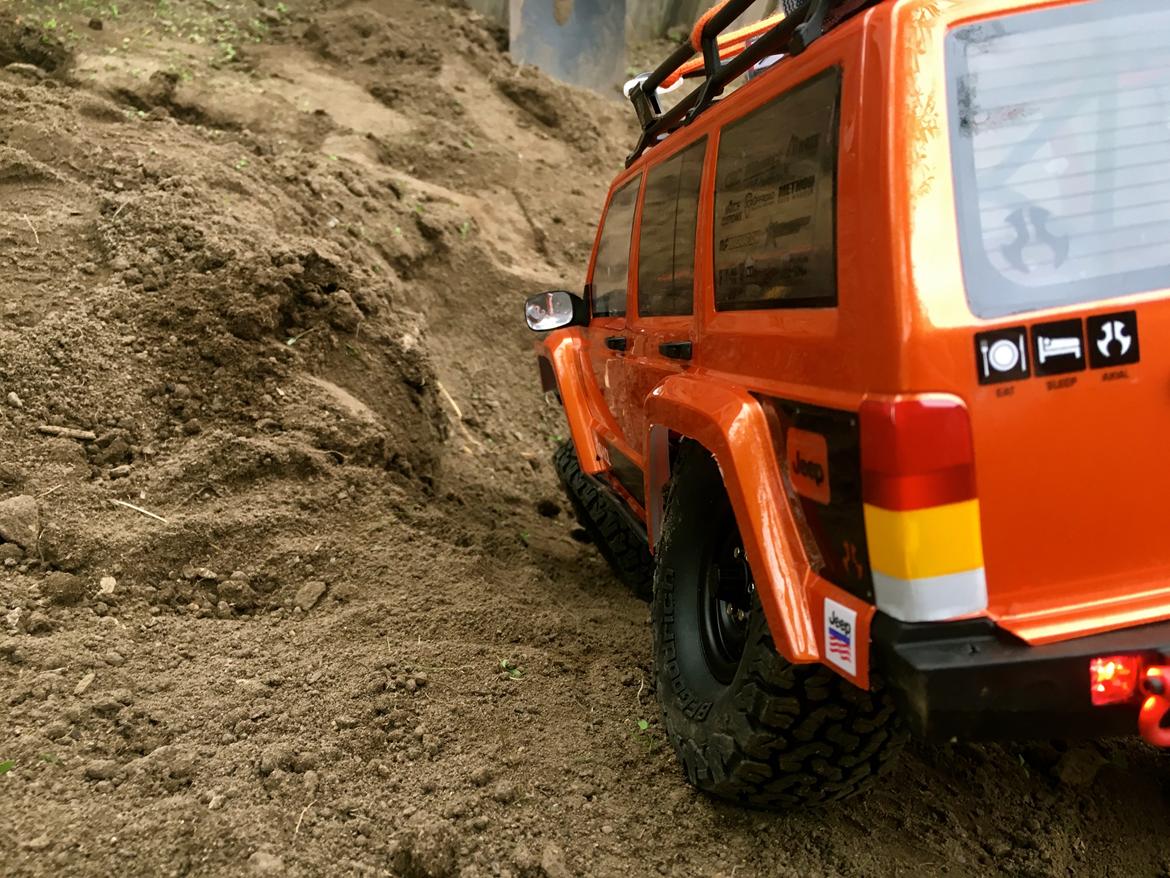 Truck SCX10-II - 2000 Jeep Cherokee - Builder´s Kit - Eat, Sleep, Trail - repeat billede 11
