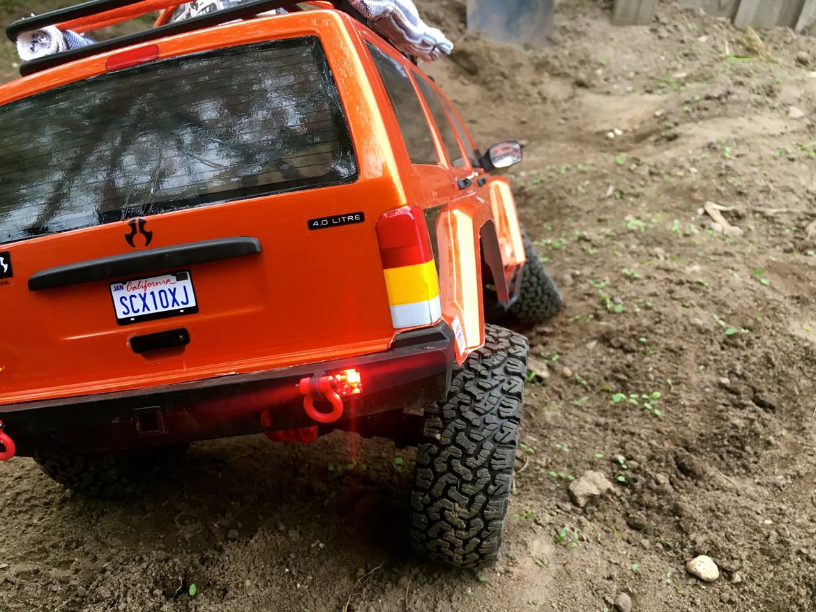 Truck SCX10-II - 2000 Jeep Cherokee - Builder´s Kit billede 12
