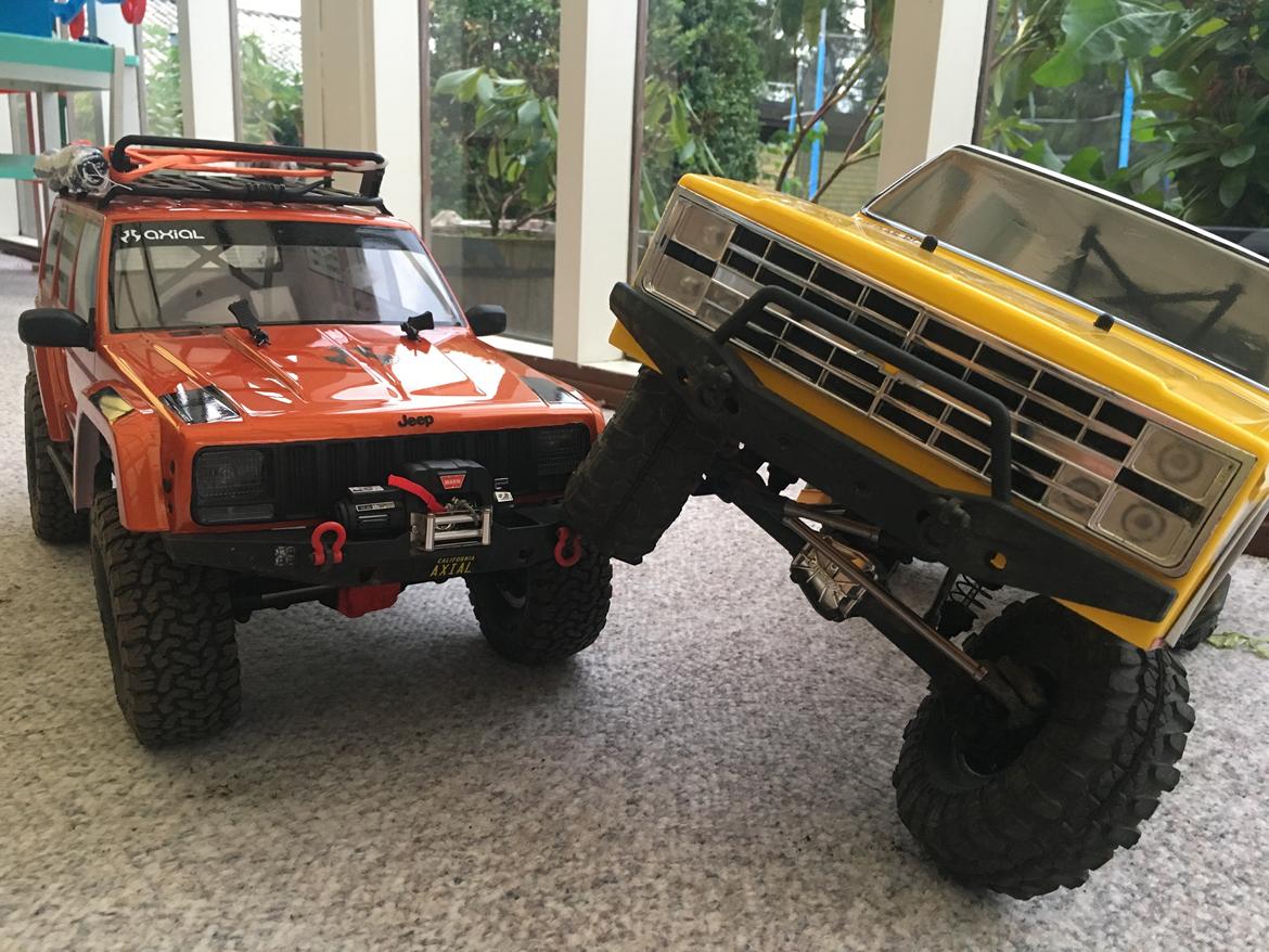 Truck SCX10-II - 2000 Jeep Cherokee - Builder´s Kit - Men Ascender når kun SCX10 til bumber...  billede 28