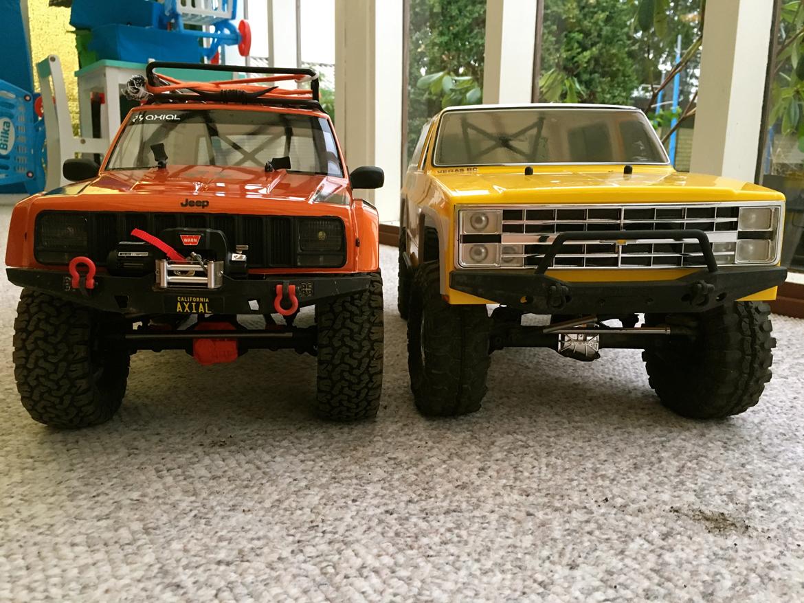 Truck SCX10-II - 2000 Jeep Cherokee - Builder´s Kit - Begge to nogle store klodser  billede 29