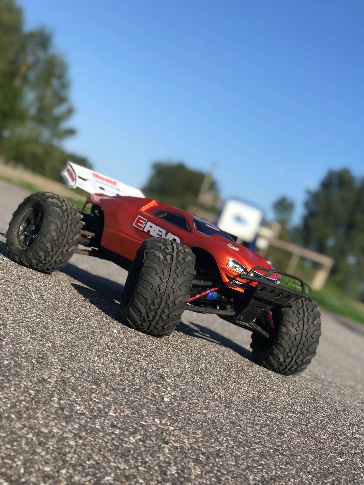 Off-Roader Traxxas e-revo billede 1