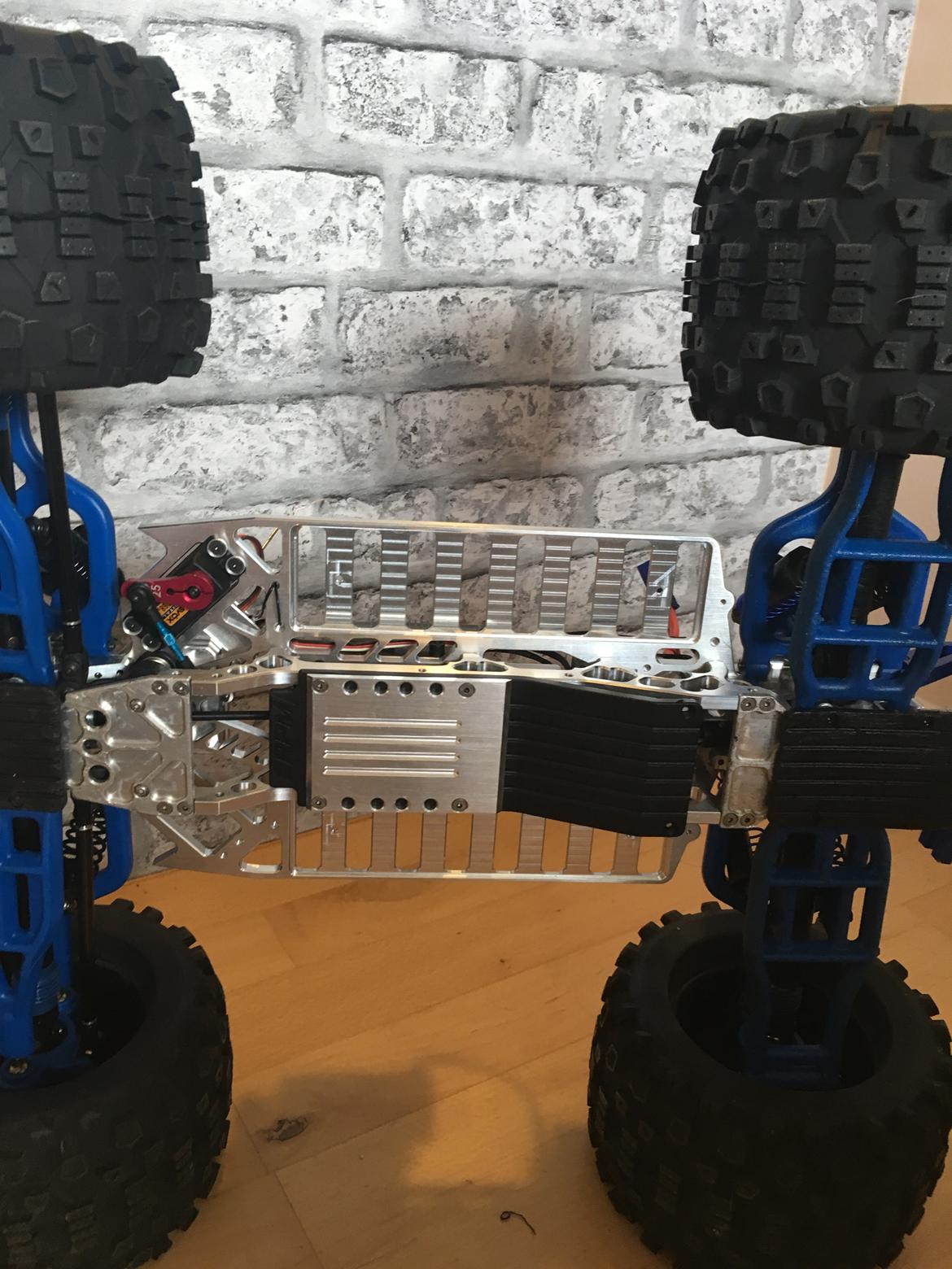 Off-Roader Alu-maxx billede 21