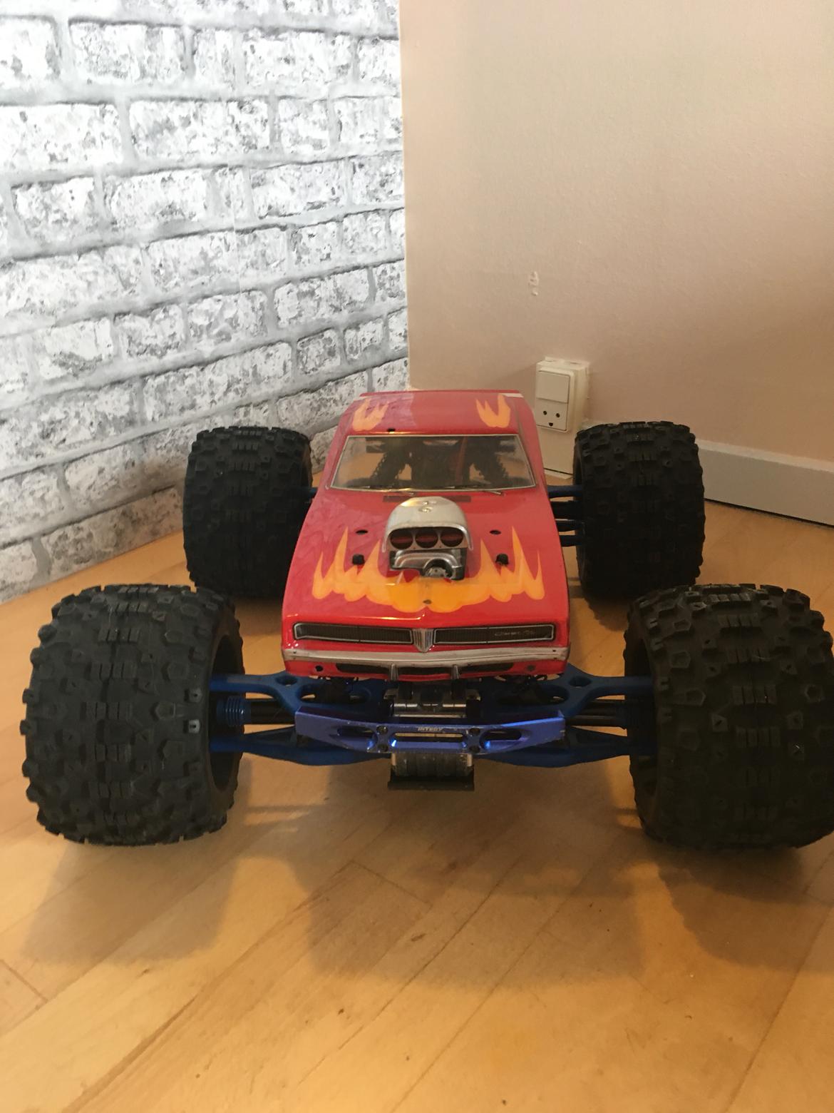 Off-Roader Alu-maxx billede 3