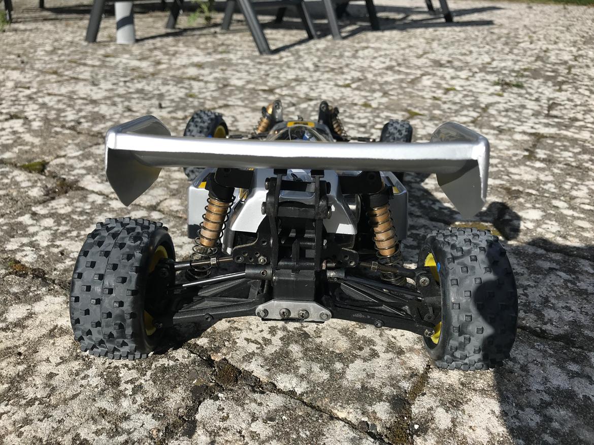 Buggy Kyosho Optima Mid Custom Special billede 4