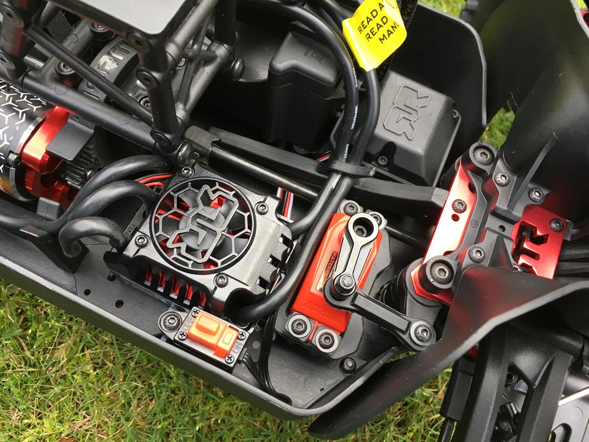 Truck Arrma Notorious 6S BLX Stunt Truck billede 11