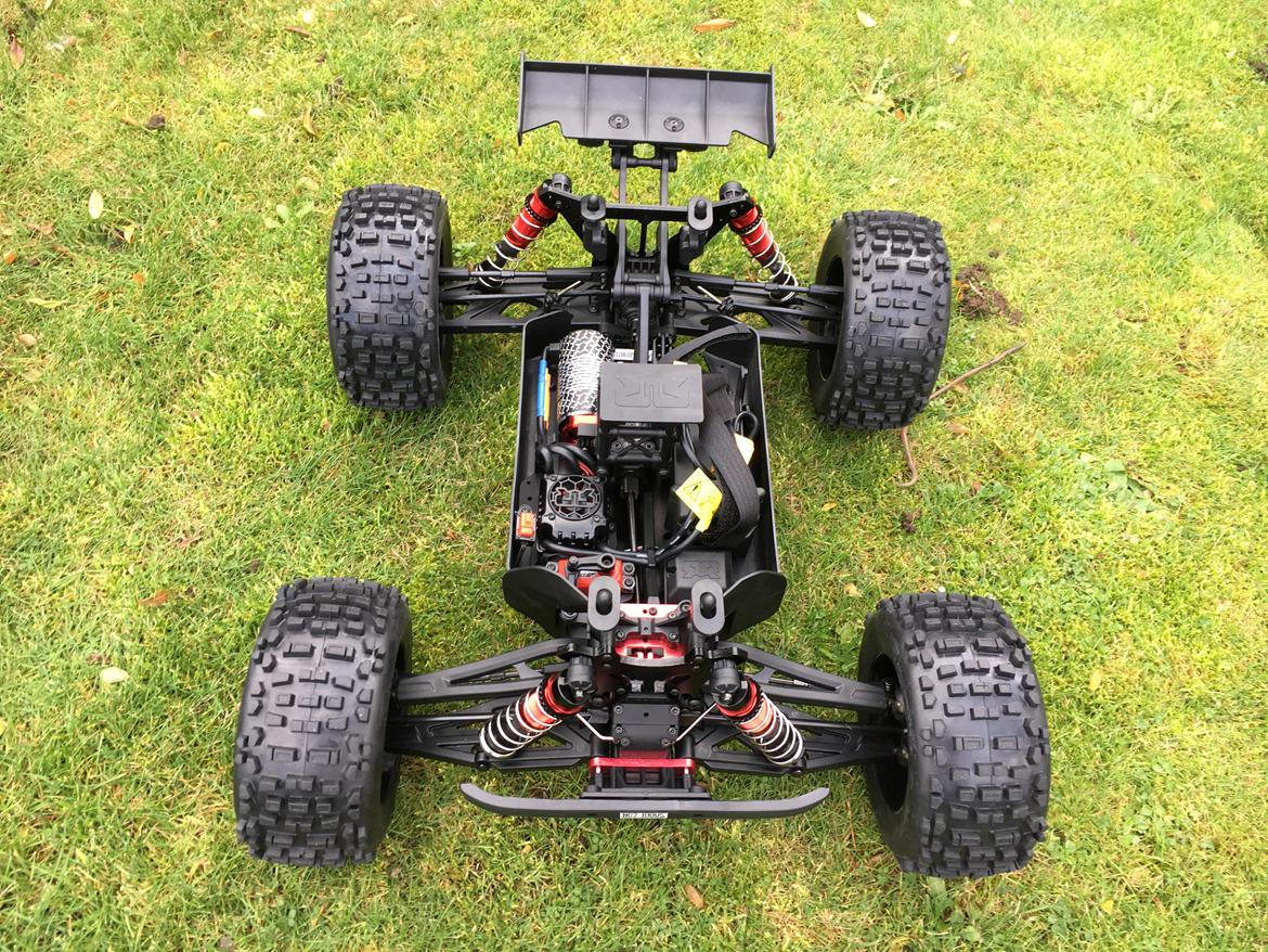 Truck Arrma Notorious 6S BLX Stunt Truck billede 17