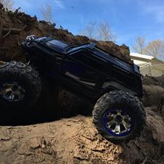 Bil Traxxas summit 1/10