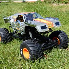 Off-Roader SMT 10 axial MAX-D