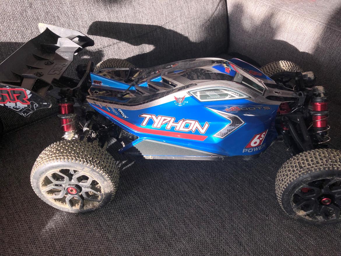 Buggy Arrma typhon 6s blx  billede 1