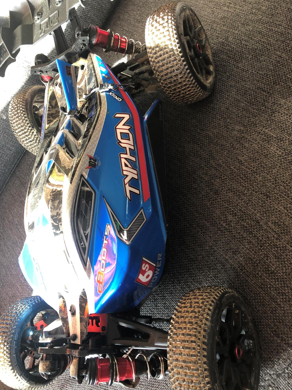 Buggy Arrma typhon 6s blx  billede 5