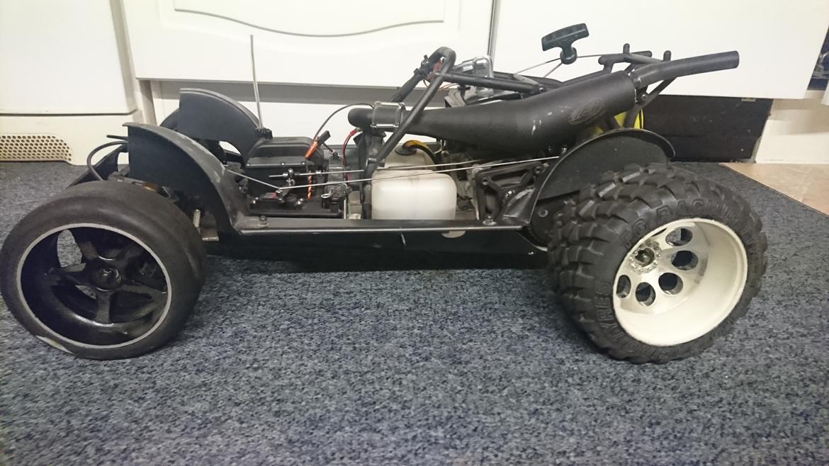 Buggy Fg Beetle 1:6 2WD 23 cm³ Benzin  billede 8