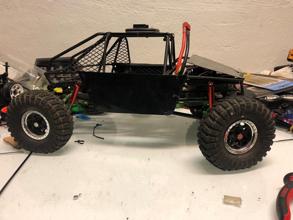 Off-Roader Axial scx10 custom billede 1