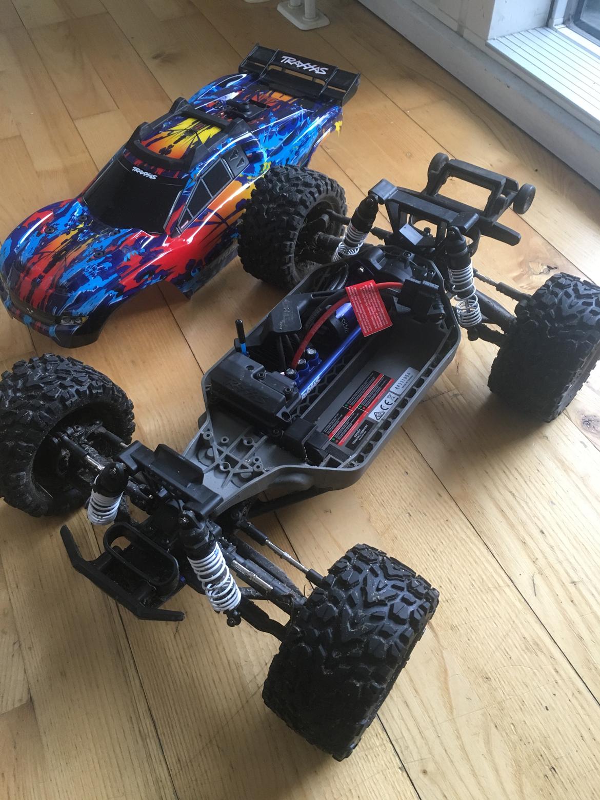 Off-Roader Traxxas Rustler 4x4 VXL billede 1