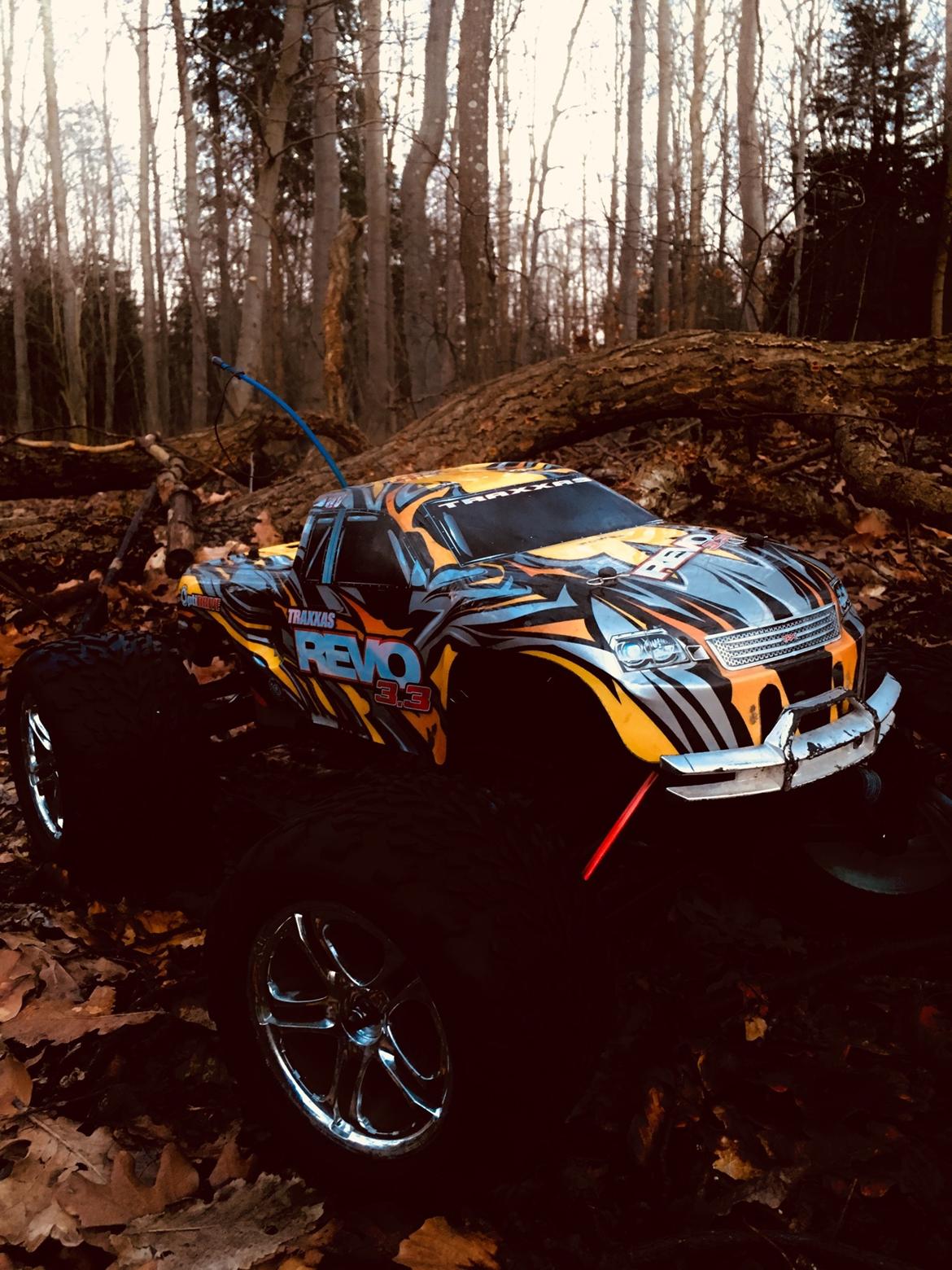 Bil Traxxas revo 3,3  billede 3