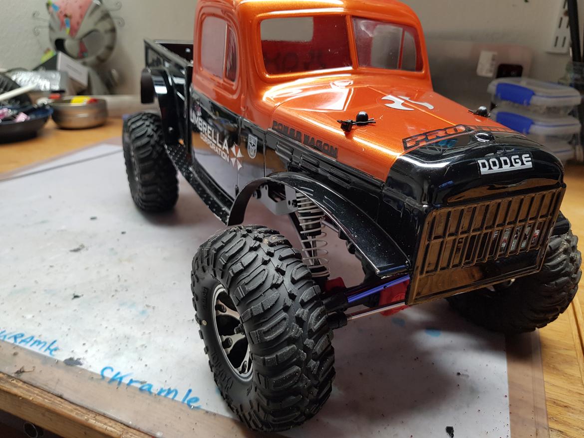 Bil Axial RedCat billede 1