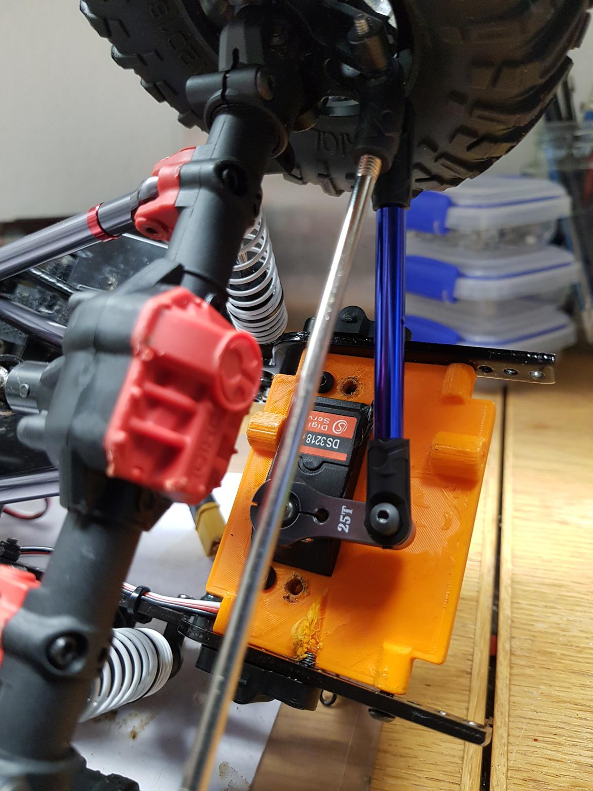 Bil Axial RedCat billede 13