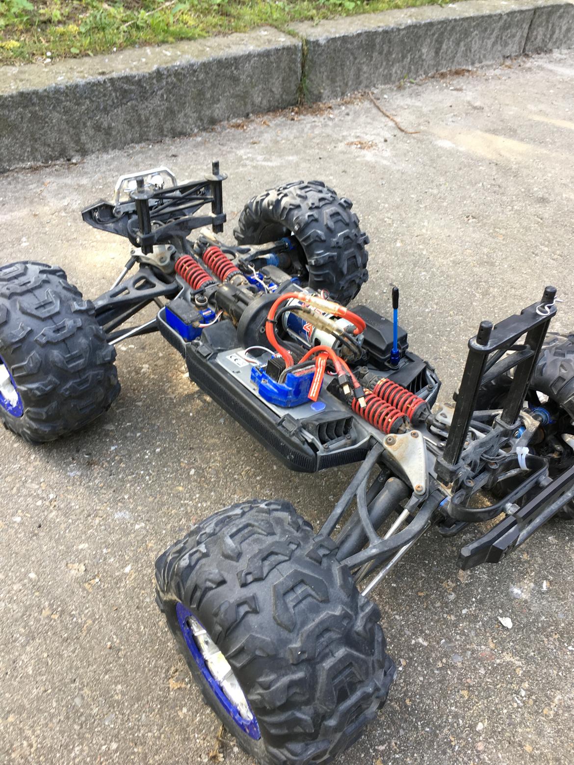 Bil Traxxas summit 1/10 billede 7