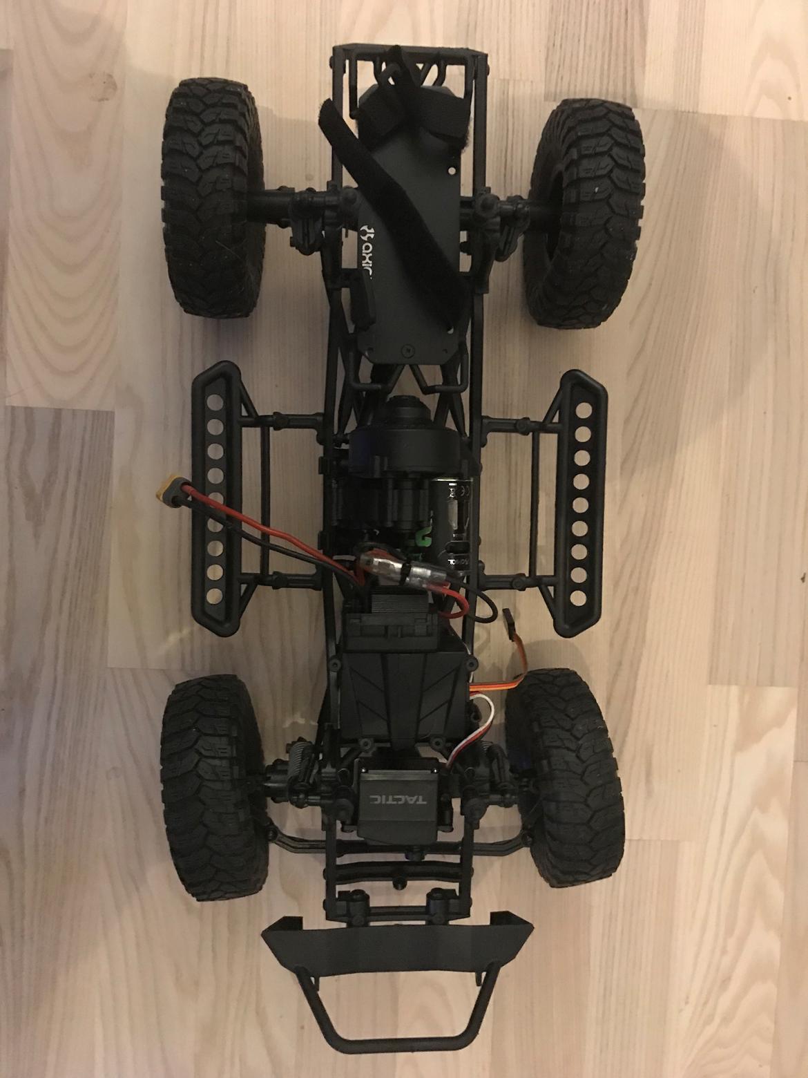 Off-Roader Axial SCX10 Deadbolt billede 20