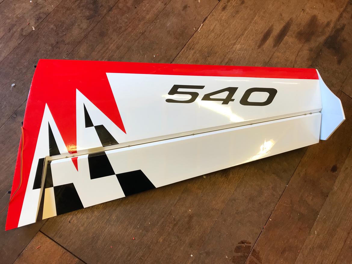 Fly Edge 540 35 ccm Goldwing - Her med side force generators billede 22