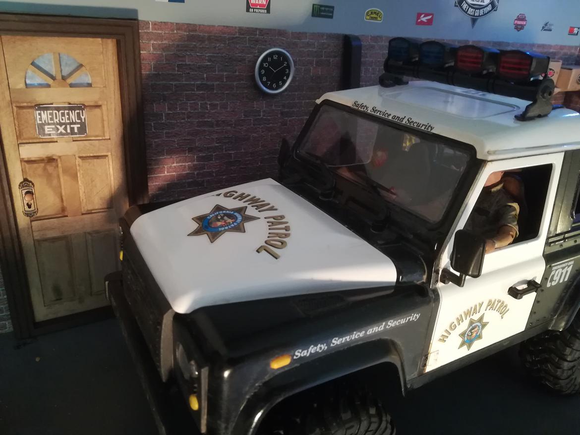 Bil Highway Patrol D90 (Solgt)  billede 11