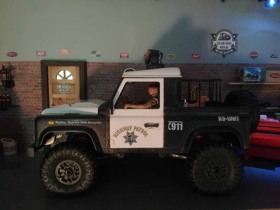 Bil Highway Patrol D90 (Solgt)  billede 12